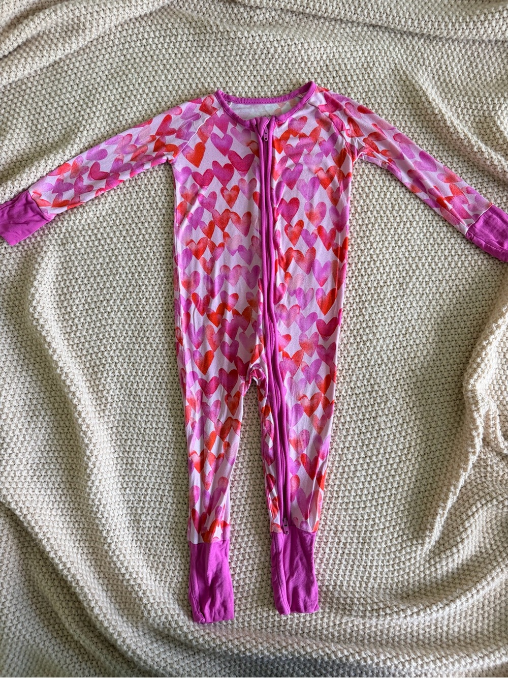 💕 Little Sleepies Hearts Zippy — 6–12M